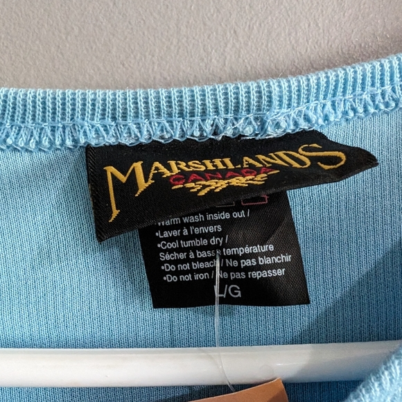 NWT Vintage Marshlands Canada Women's L/G blue shirt with maple leaves - Picture 8 of 8